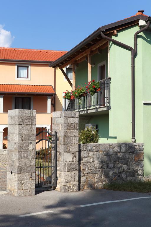 Bed And Breakfast Malovec Divača Dış mekan fotoğraf