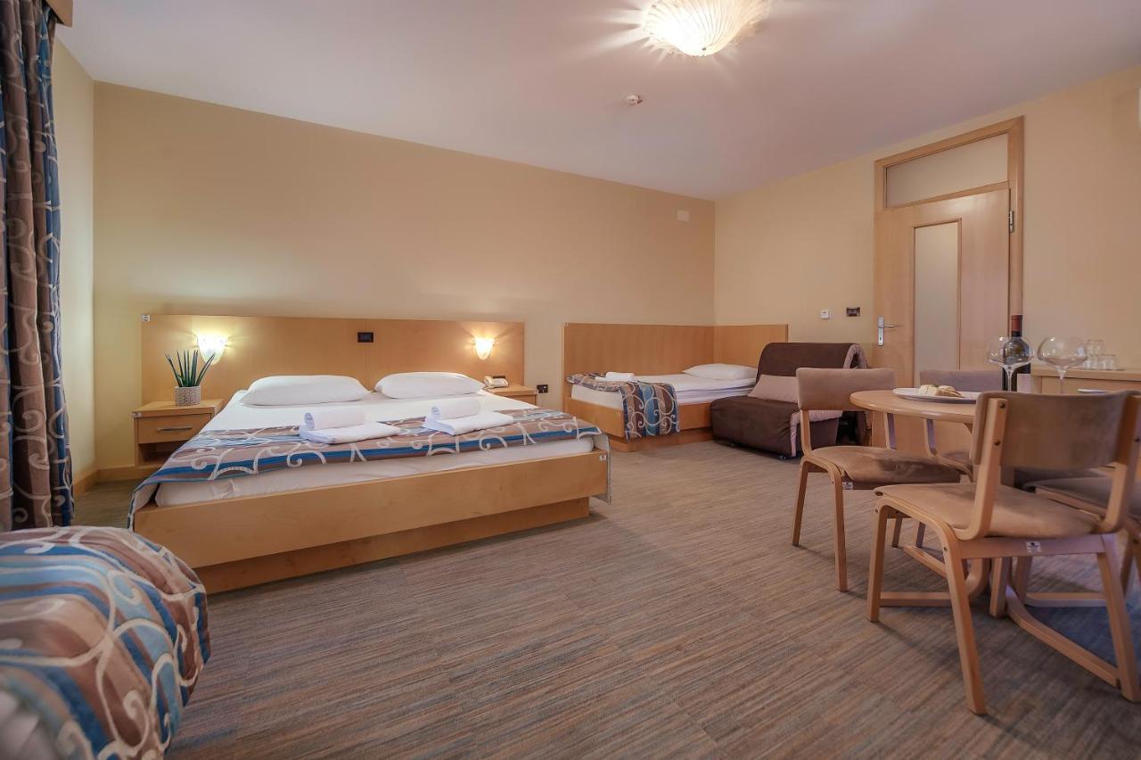 Bed And Breakfast Malovec Divača Dış mekan fotoğraf